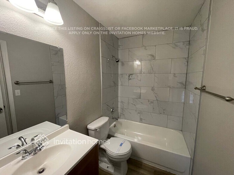 Building Photo - 2869 South Espana Court