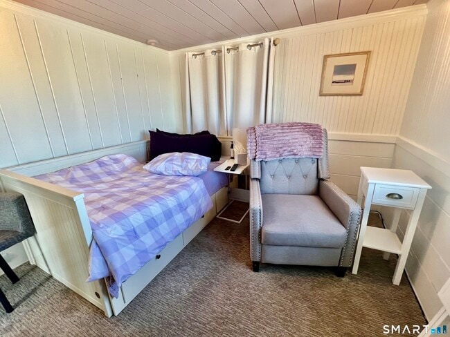 Building Photo - 624 Vineyard Point Rd