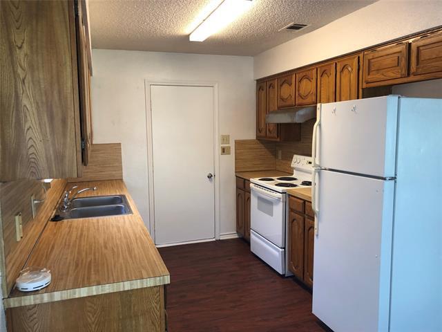 Building Photo - 2003 Glenn Ln