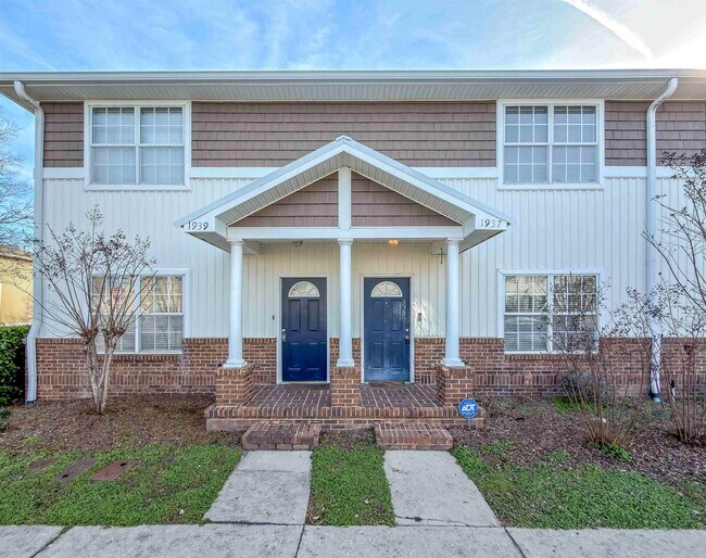 Building Photo - 1937 Bloomington Ave