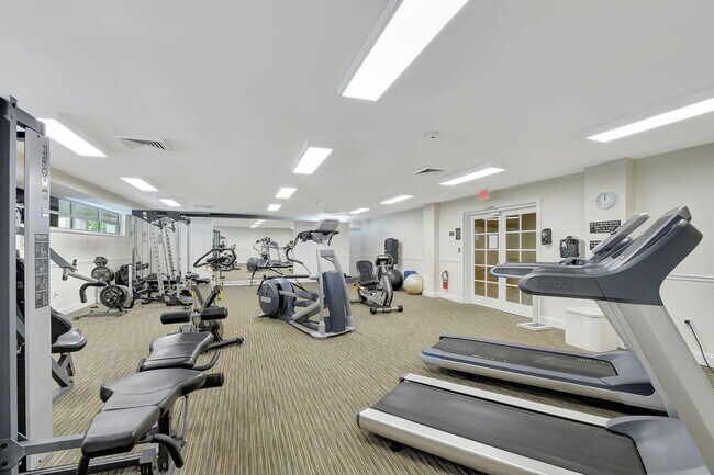Building Photo - 3520 S Ocean Blvd