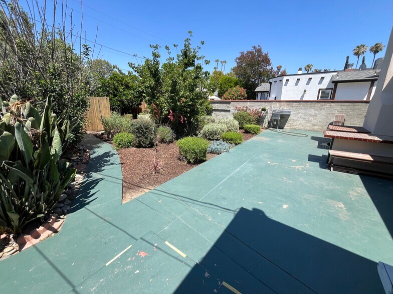 Back yard from kitchen - 14733 Mccormick St