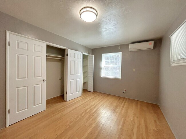 Building Photo - Rosarita Dr.