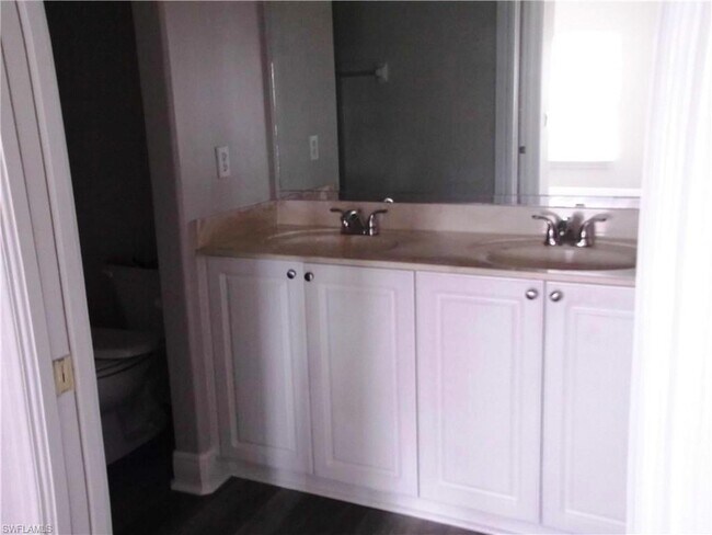 Building Photo - 4154 Castilla Circle