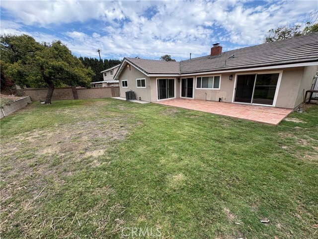 Building Photo - 24177 Willow Creek Rd