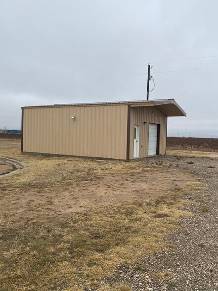 Building Photo - 5909 East F M 40