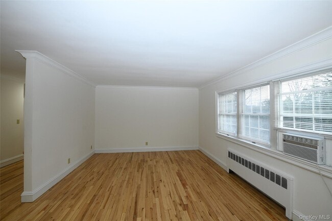 Building Photo - 590 Bedford Rd