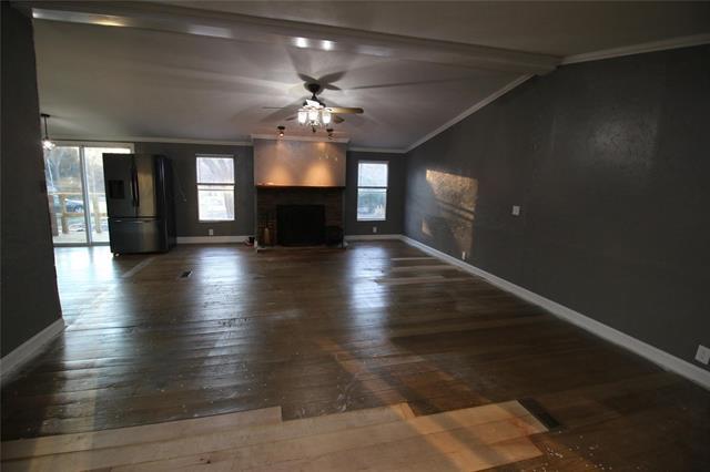Building Photo - 10188 Lake Dr