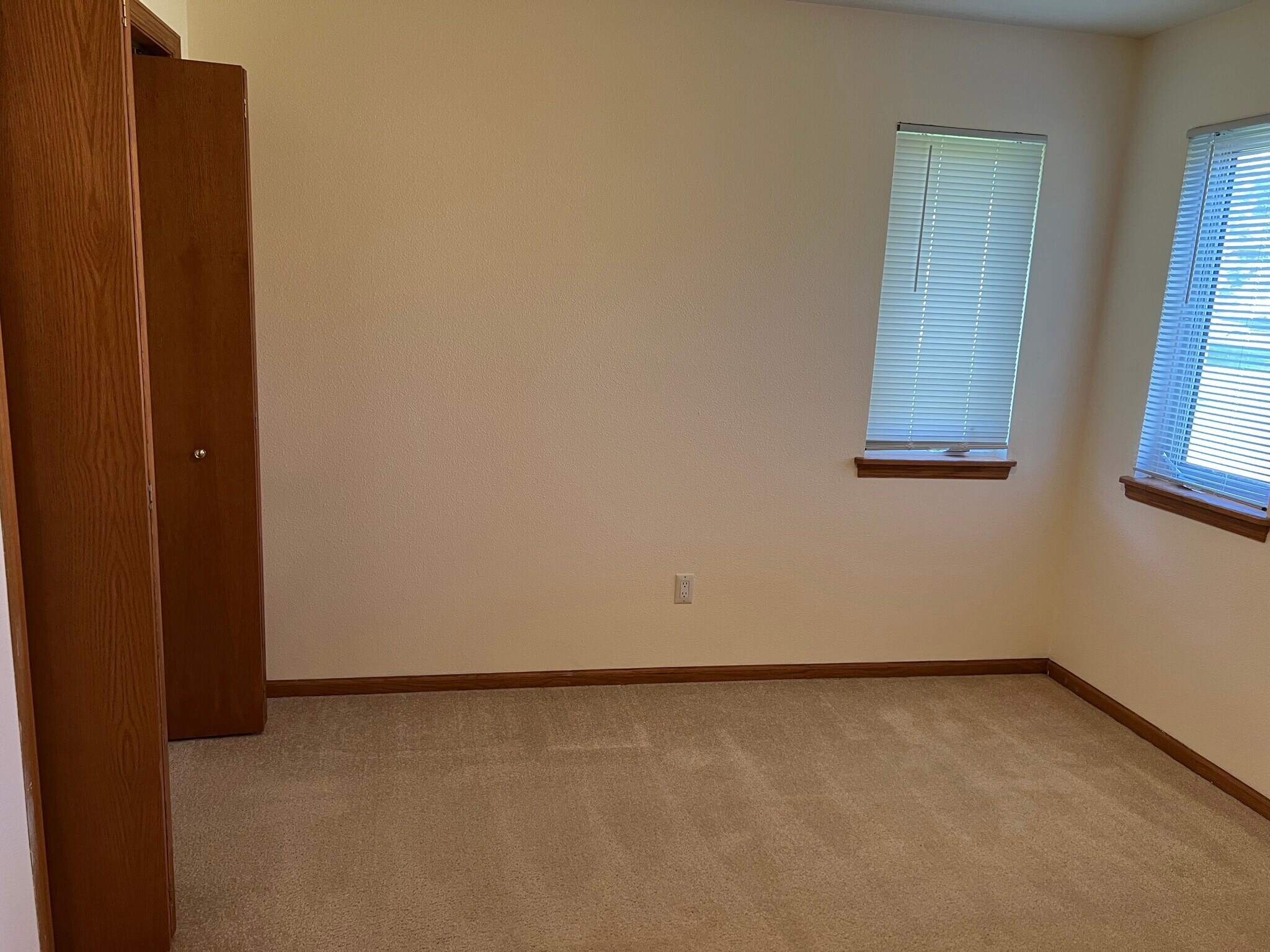 Building Photo - 1105 Heritage Ct