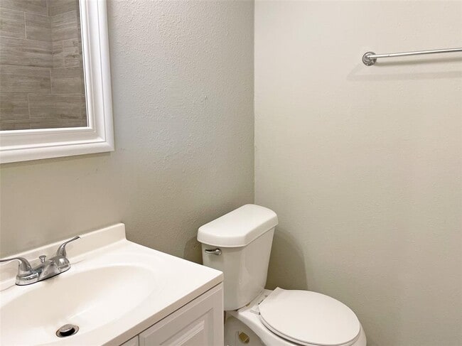 Building Photo - 3242 Dalmatian Dr