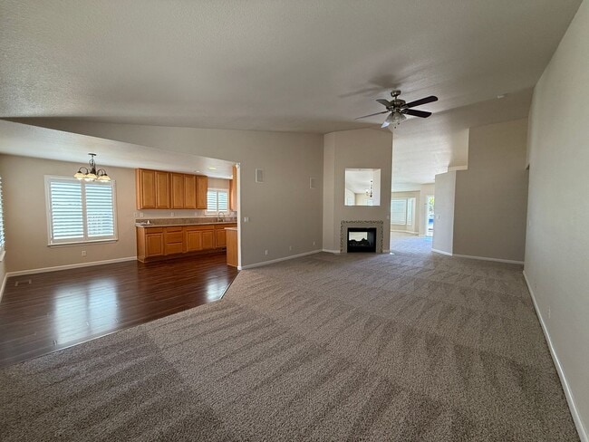 Building Photo - 2379 Albatross Way