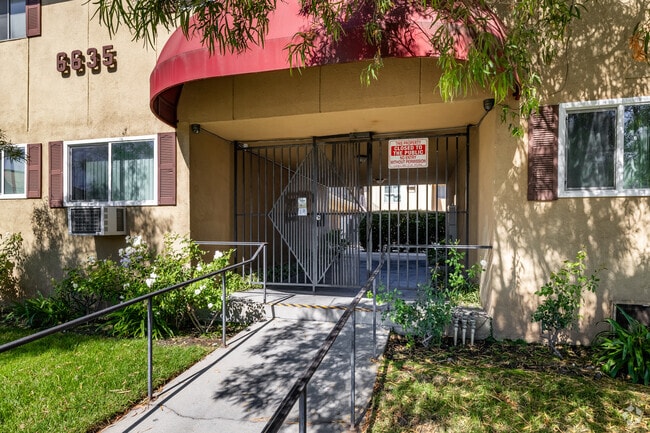 Entrance - 6635 Wilkinson Ave
