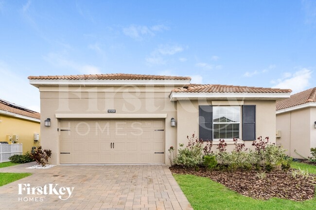 Building Photo - 1320 Oak Crest St