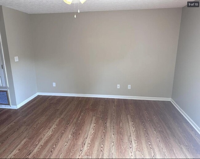 Building Photo - 6670 S Wilson Rd