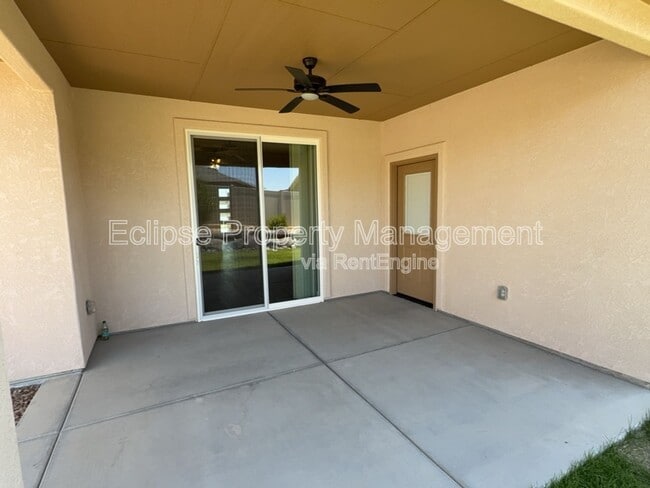 Building Photo - 679 Eadin Ln