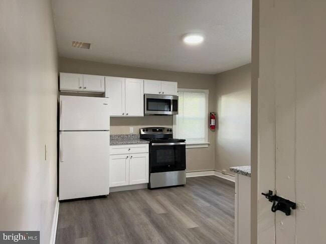 Building Photo - 127 N Prince St