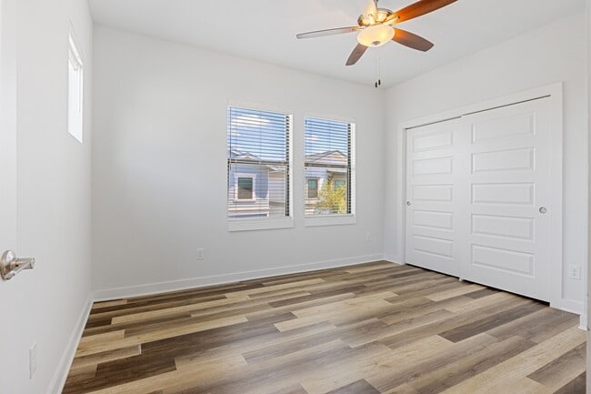 Building Photo - 1114 N Olive St