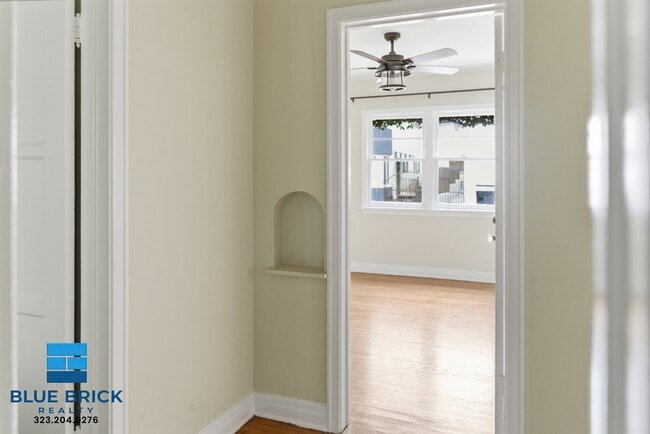 Building Photo - 1114 Figueroa Terrace