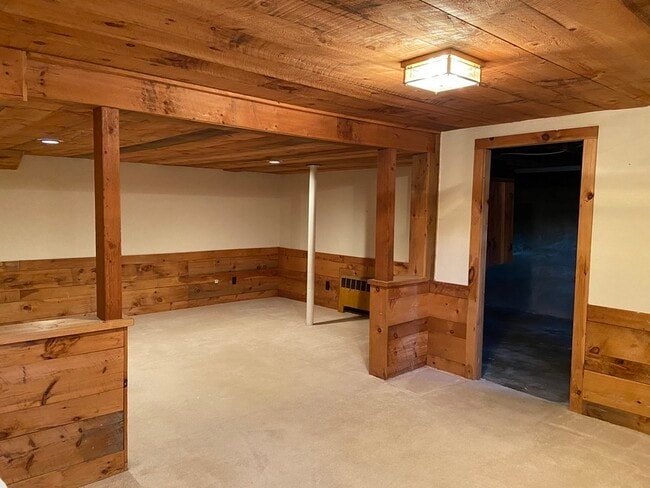 Building Photo - 751 Central Ave