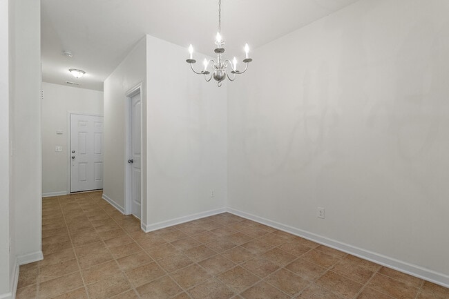 Building Photo - 731 Maypearl Ln