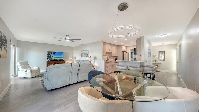 Building Photo - 131 Whispering Sands Cir