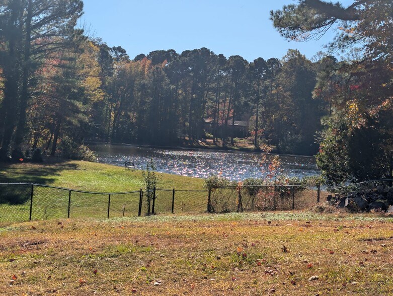 Building Photo - 8913 Oneal Rd