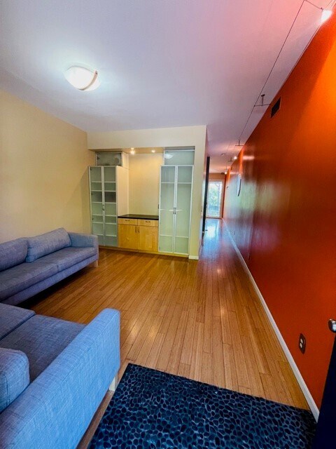 Building Photo - 55 Mulberry St