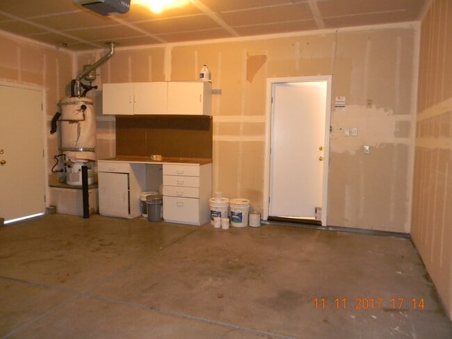 Building Photo - Roseville, Cresleigh Highlands, Near Galleria Mall, Single Story 3/4 Bed/office , Gardner, Patio ...