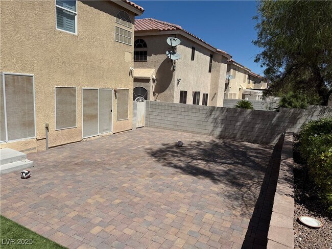 Building Photo - 10780 Glacier Rapids Ct