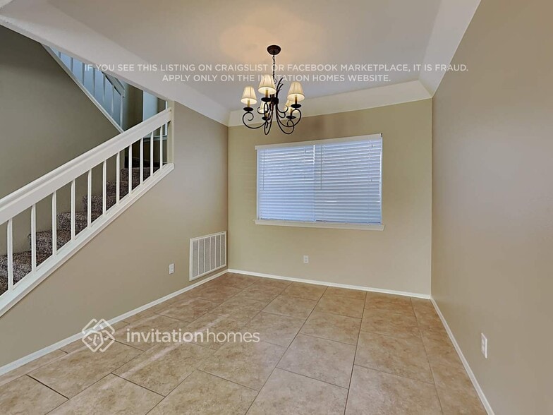 Building Photo - 2143 Falcon Pointe Ln