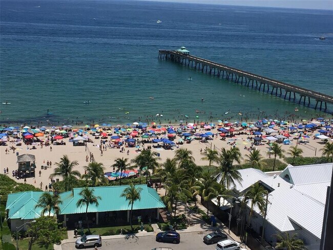 Building Photo - 333 NE 21st Ave