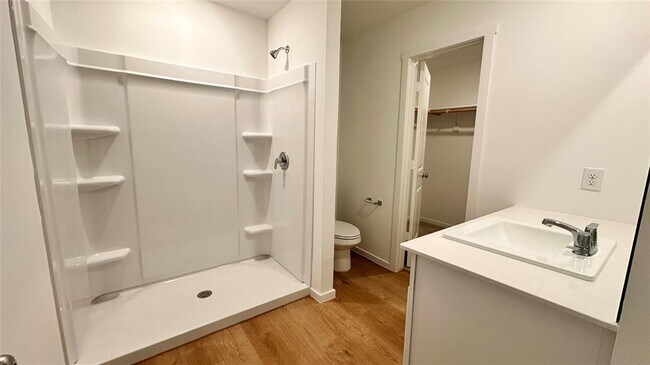 Building Photo - 20404 Deer Creek Dr