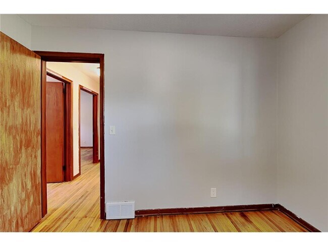 Building Photo - 11255 Arrowhead St NW