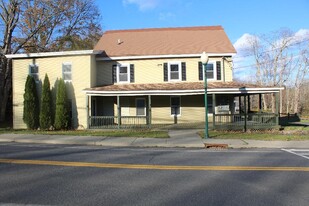 Building Photo - 526 Mountain Ave