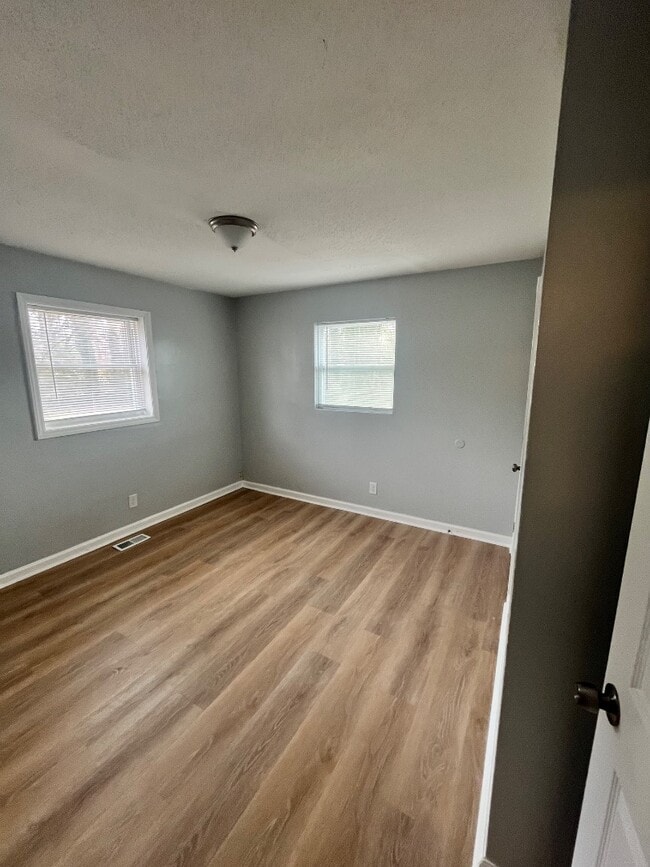 Building Photo - 2603 Dundeen St