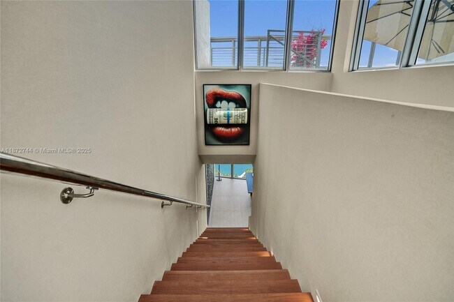 Building Photo - 1100 Biscayne Blvd
