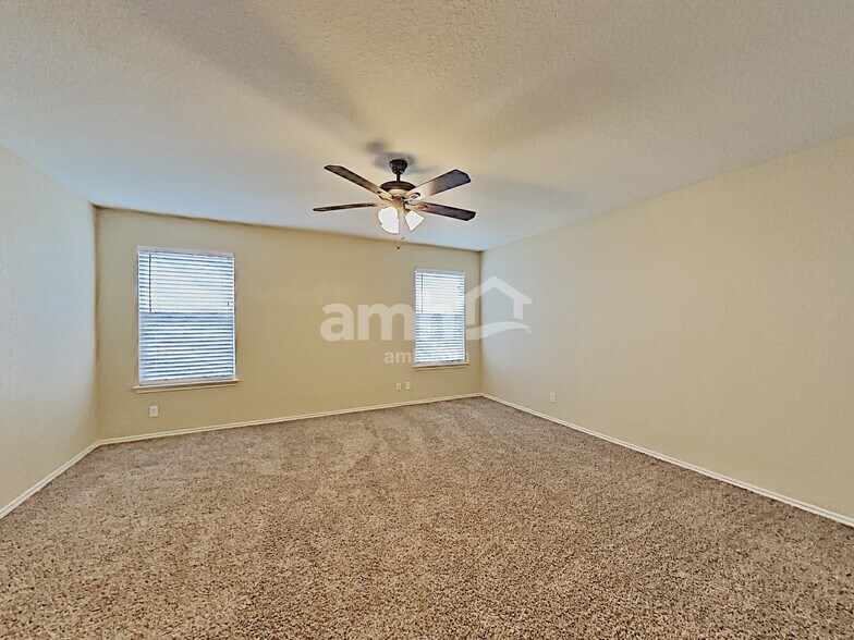 Building Photo - 11766 Wayward Daisy