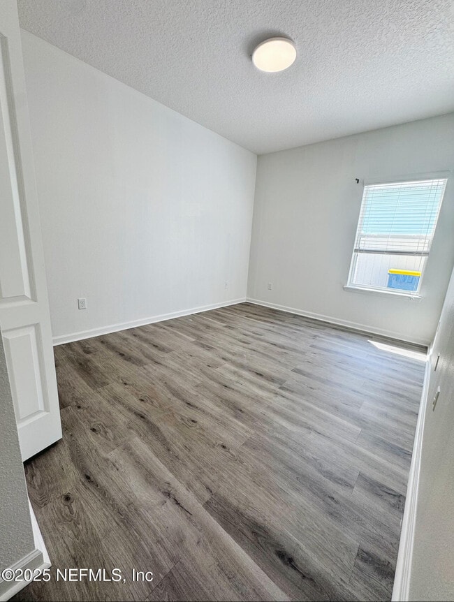 Building Photo - 8953 Devon Pines Dr