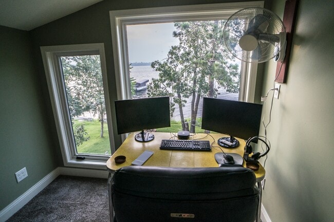 Building Photo - 1547 Norrona Ct SW