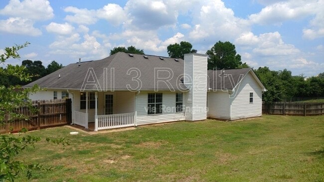 Building Photo - 545 Plantation Cove