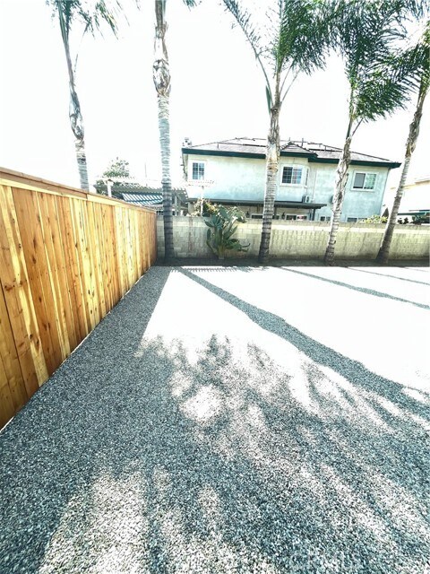 Building Photo - 4159 La Madera Ave