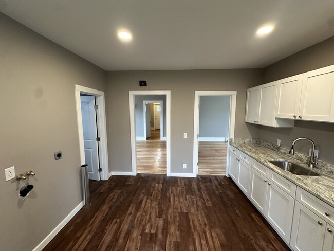 Building Photo - 145-147 Pearl Street