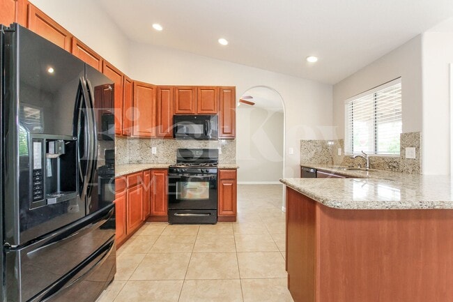 Building Photo - 12720 N 86th Dr