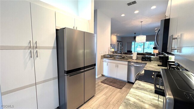 Building Photo - 9709 Keel Ct