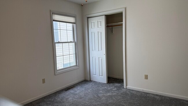 Building Photo - 4609 Brandon Woods St