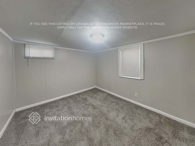 Building Photo - 10110 Depew St