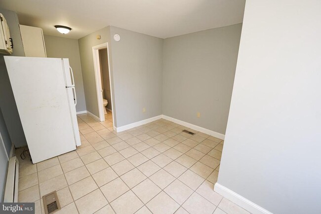 Building Photo - 30514 Dr William P. Hytche Blvd