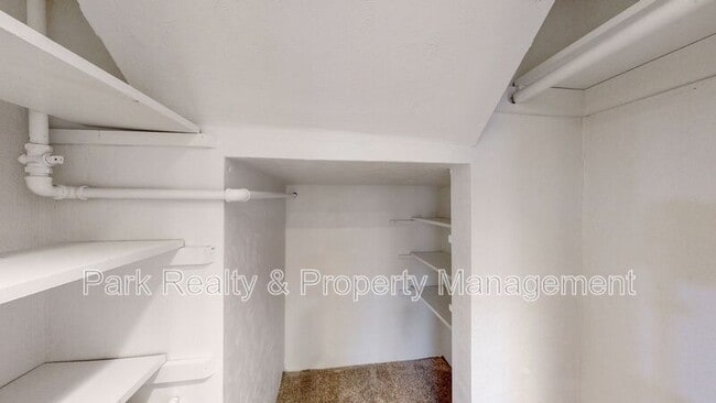 Building Photo - 3090 S Marion St