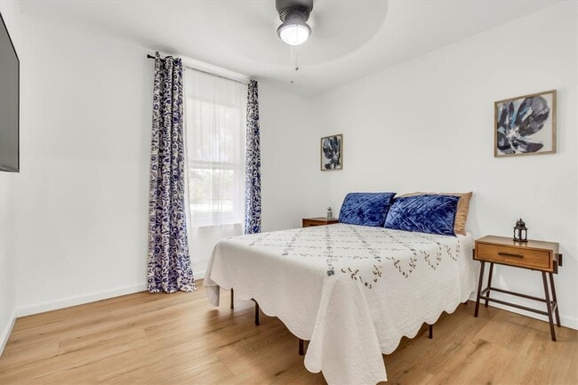 Building Photo - 206 Quail Cir