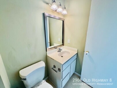 Building Photo - 2904 Old Hwy 8